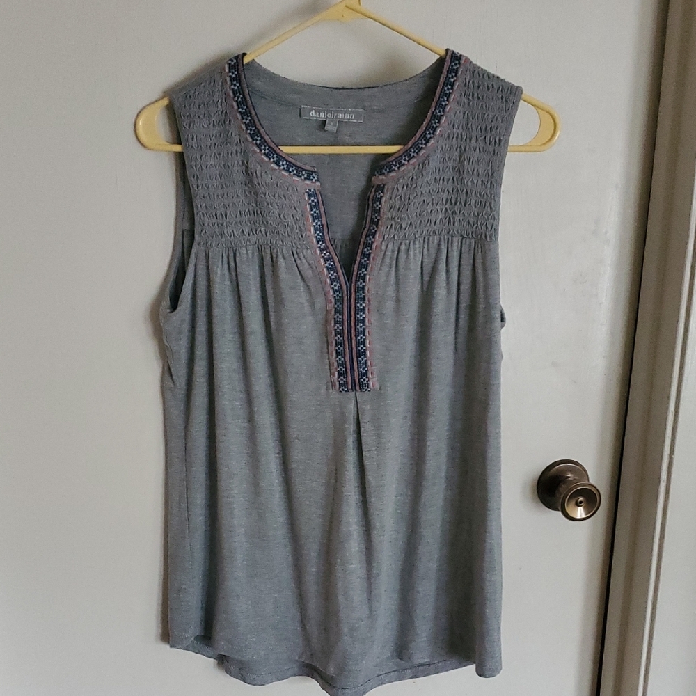 Gray Sleeveless Top with Embroidered Detail
